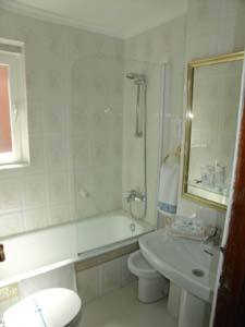 Hotel Santa Teresa อาบีลา ภายนอก รูปภาพ